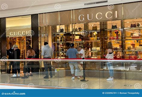 gucci at short hills mall.